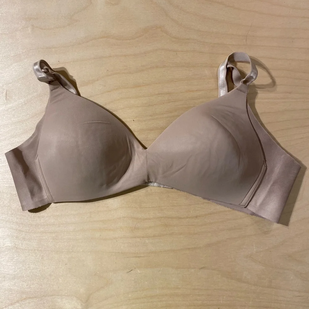 Warner's Smooth Light Brown No Wire Bra 36 A (OQ)